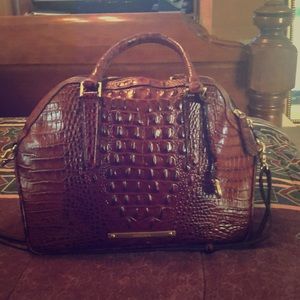 New, only worn 3 times, very good condition